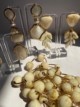 Cream & Tan Accessory Set