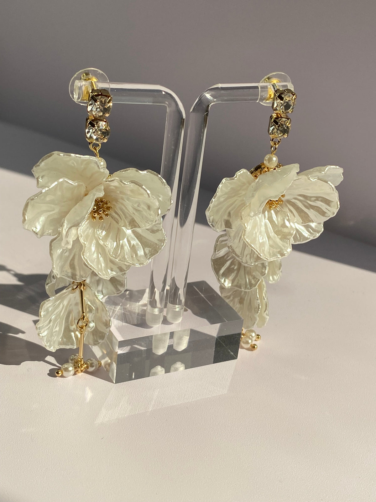 Beige Flower Earrings